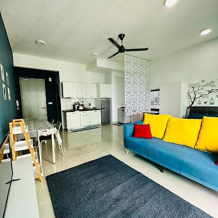 Bella Homestay By Ak Group سيبرجايا المظهر الخارجي الصورة